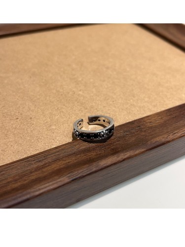 28222564 Cross Black Diamond Ring