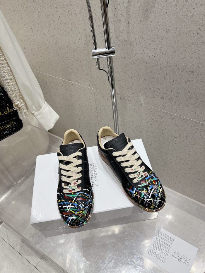 1:1 quality version M@ison White Paint Replica Sneakers POIZON240805818  2 colors