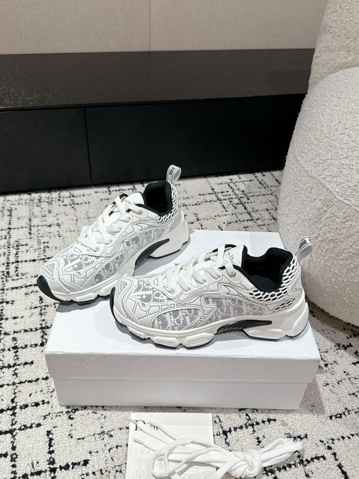 1:1 quality version 28270403 vibe sports leisure dad shoes 6 colors