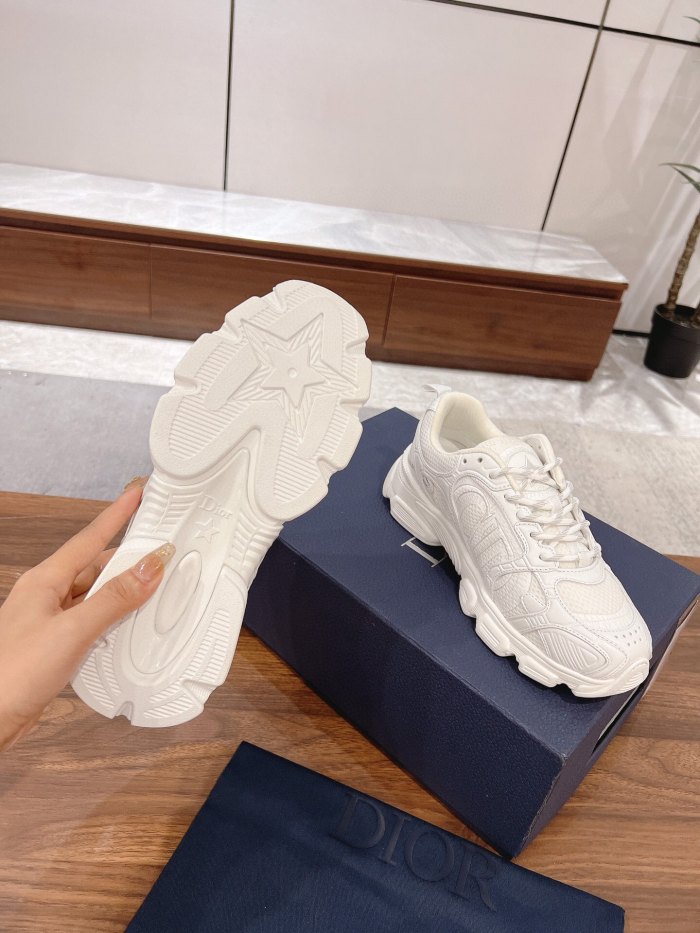 1:1 quality version 28285657 sports leisure dad shoes 7 colors