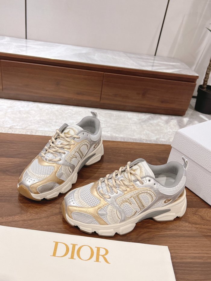 1:1 quality version 28285657 sports leisure dad shoes 7 colors