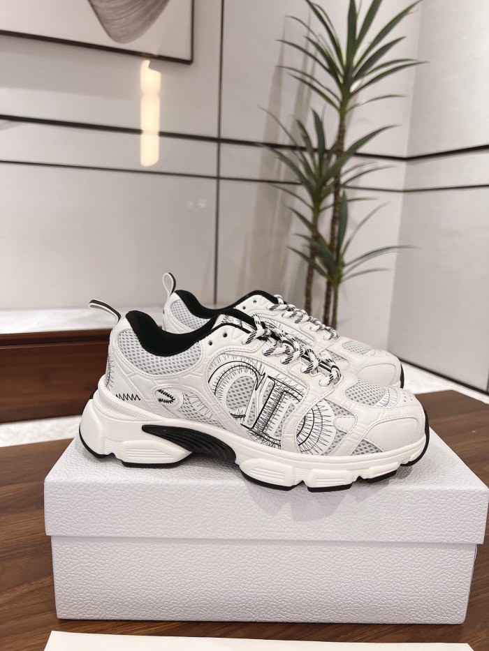 1:1 quality version 28285657 sports leisure dad shoes 7 colors