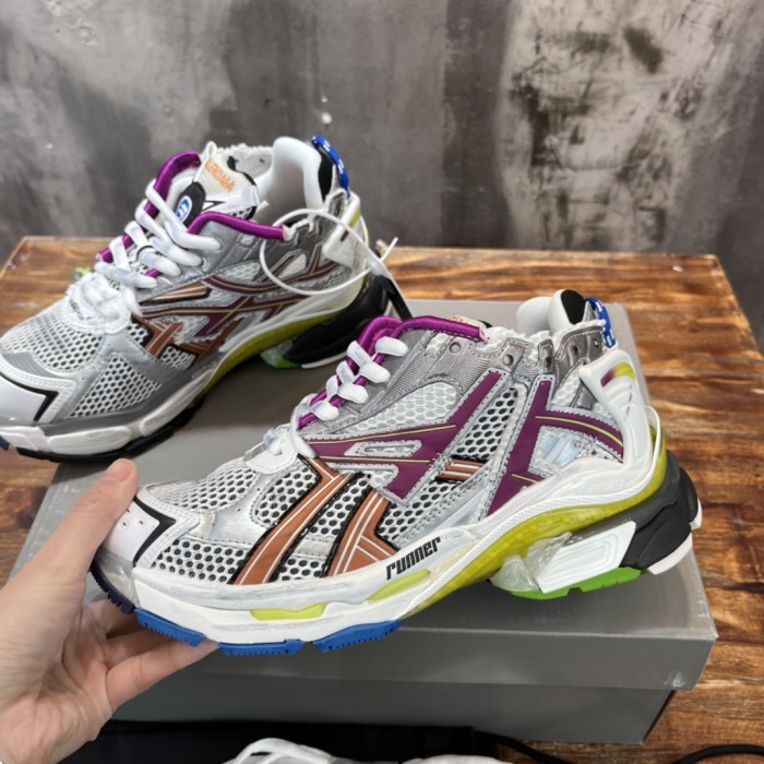1:1 quality version 28310622 B Runner Multicolor Sneakers