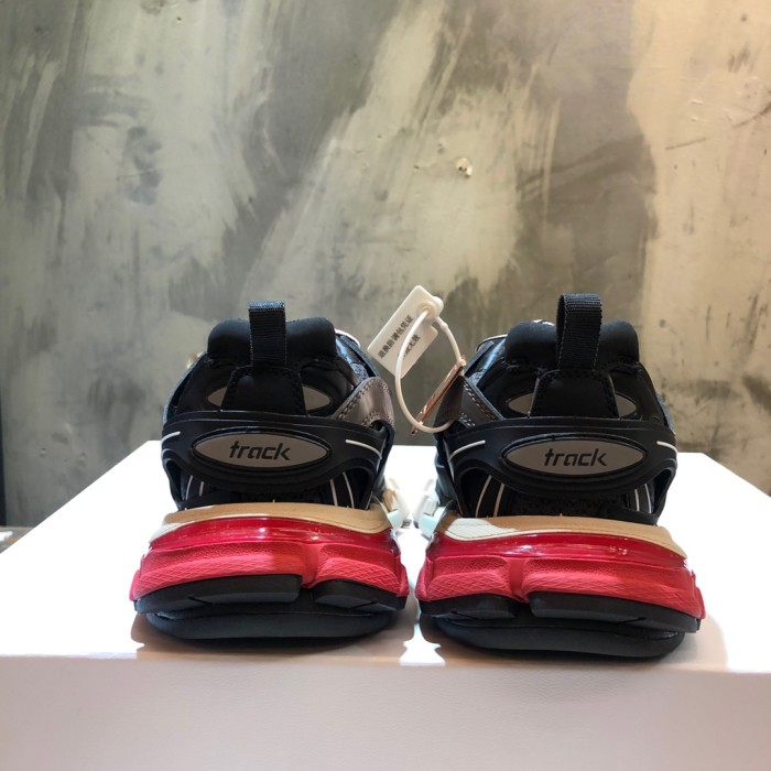 1:1 quality version 28310651 Red and Black Colorblock Sneakers(Without LED)