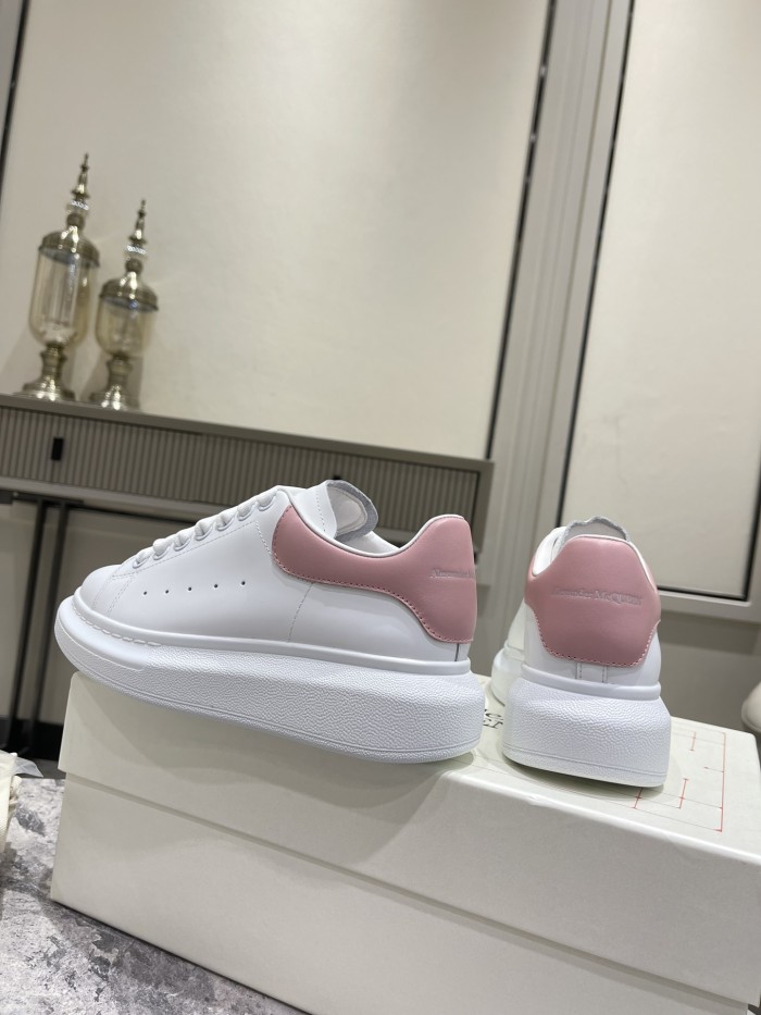 1:1 quality version 28314988 Leather Shoes Tail Logo Printed White Shoes 9 colors