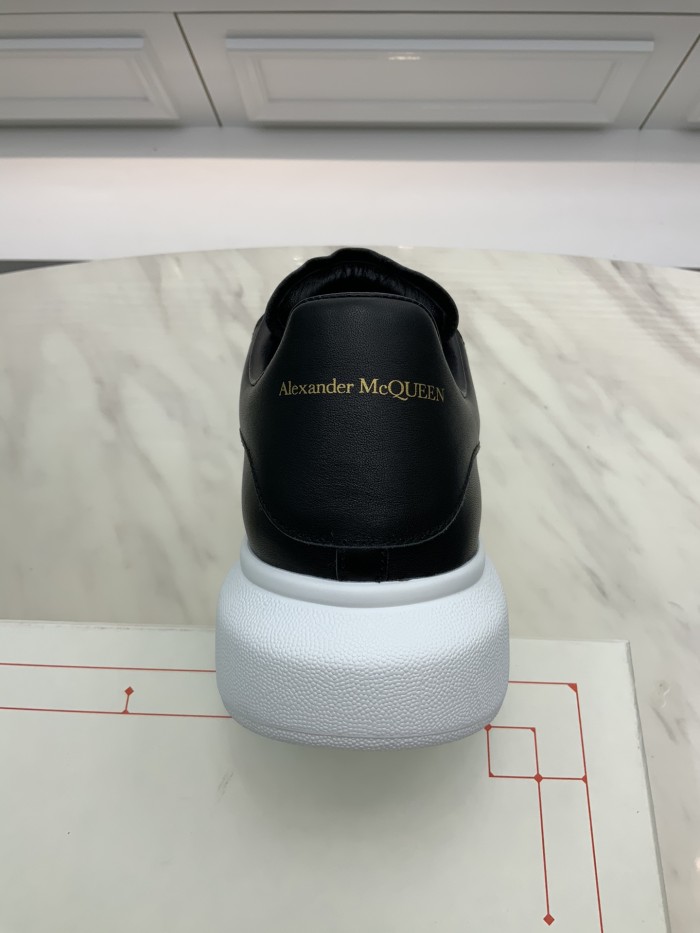 1:1 quality version 28314988 Leather Shoes Tail Logo Printed White Shoes 9 colors