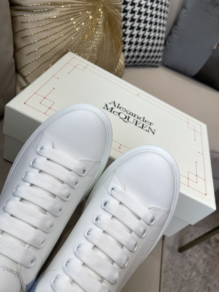 1:1 quality version 28314953 Suede Shoe Tailed White Shoes 12 colors