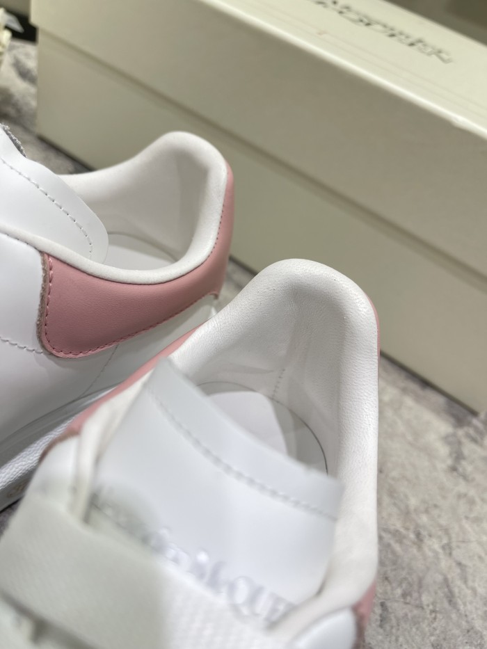 1:1 quality version 28314988 Leather Shoes Tail Logo Printed White Shoes 9 colors