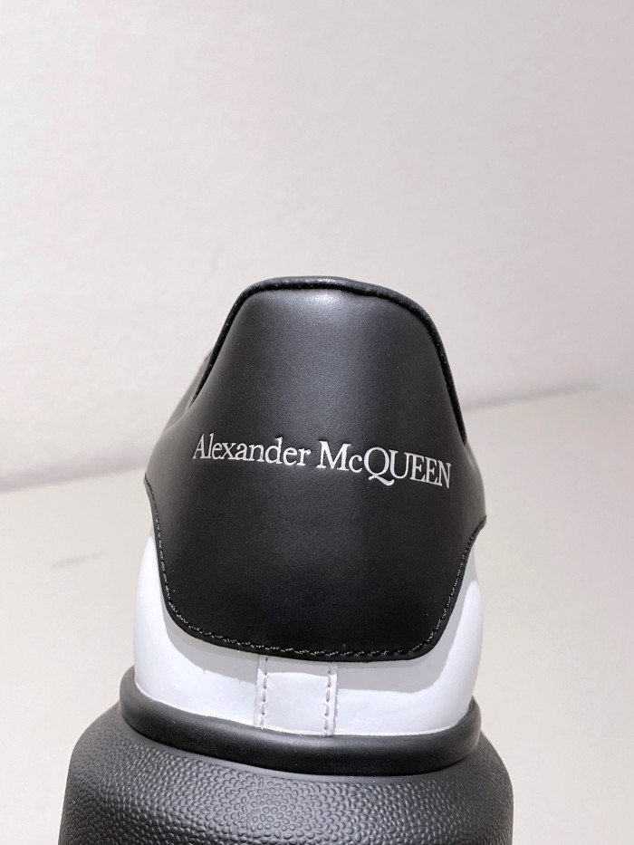 1:1 quality version 28314988 Leather Shoes Tail Logo Printed White Shoes 9 colors