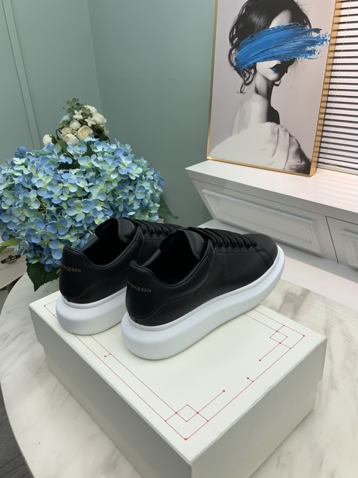 1:1 quality version 28314988 Leather Shoes Tail Logo Printed White Shoes 9 colors
