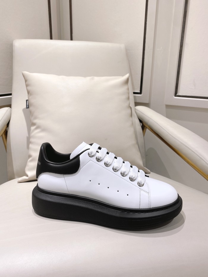 1:1 quality version 28314988 Leather Shoes Tail Logo Printed White Shoes 9 colors