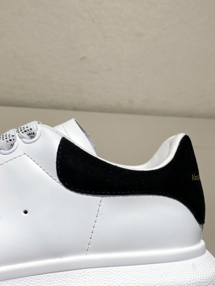 1:1 quality version 28314953 Suede Shoe Tailed White Shoes 12 colors