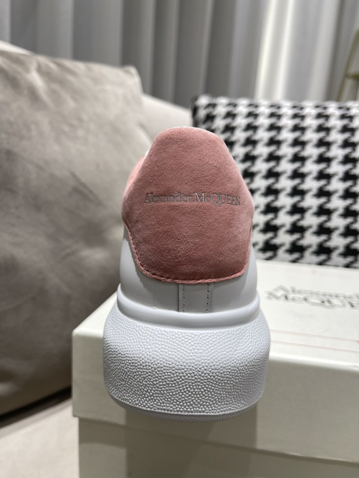 1:1 quality version 28314953 Suede Shoe Tailed White Shoes 12 colors