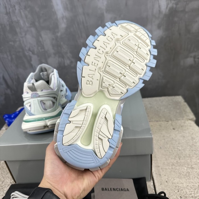 1:1 quality version 28321505 Track.2 sneakers 10 colors