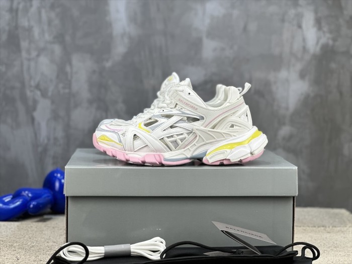 1:1 quality version 28321505 Track.2 sneakers 10 colors