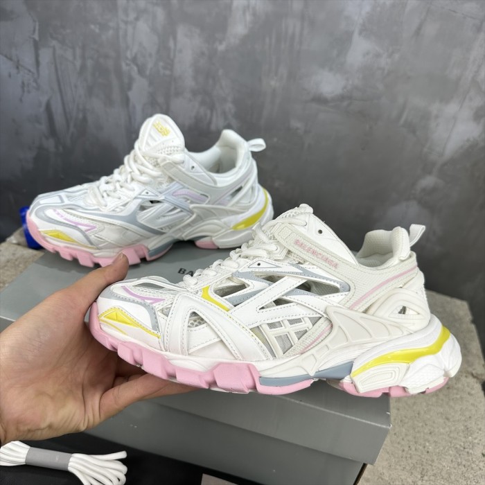 1:1 quality version 28321505 Track.2 sneakers 10 colors