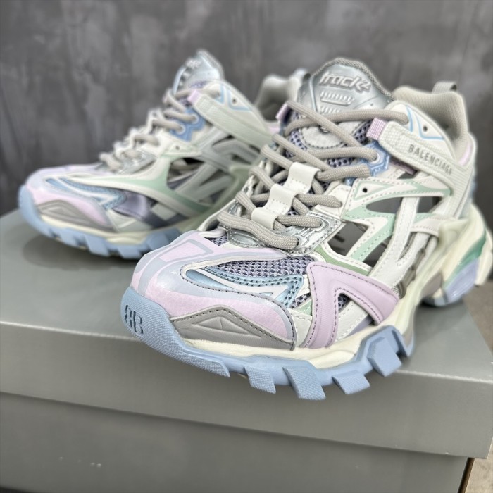 1:1 quality version 28321505 Track.2 sneakers 10 colors