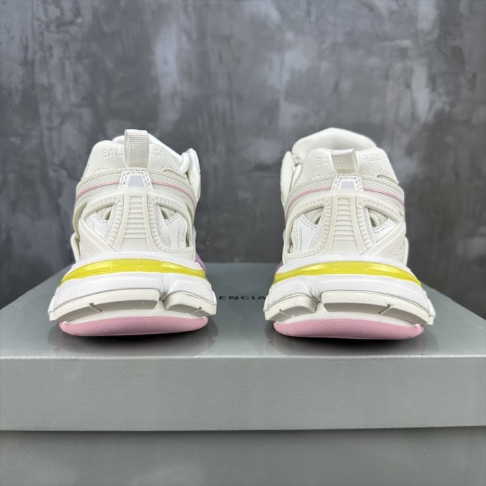 1:1 quality version 28321505 Track.2 sneakers 10 colors