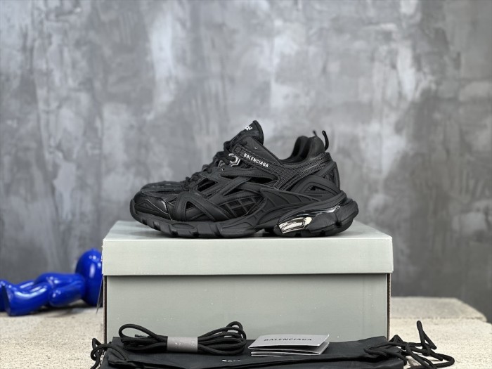 1:1 quality version 28321505 Track.2 sneakers 10 colors