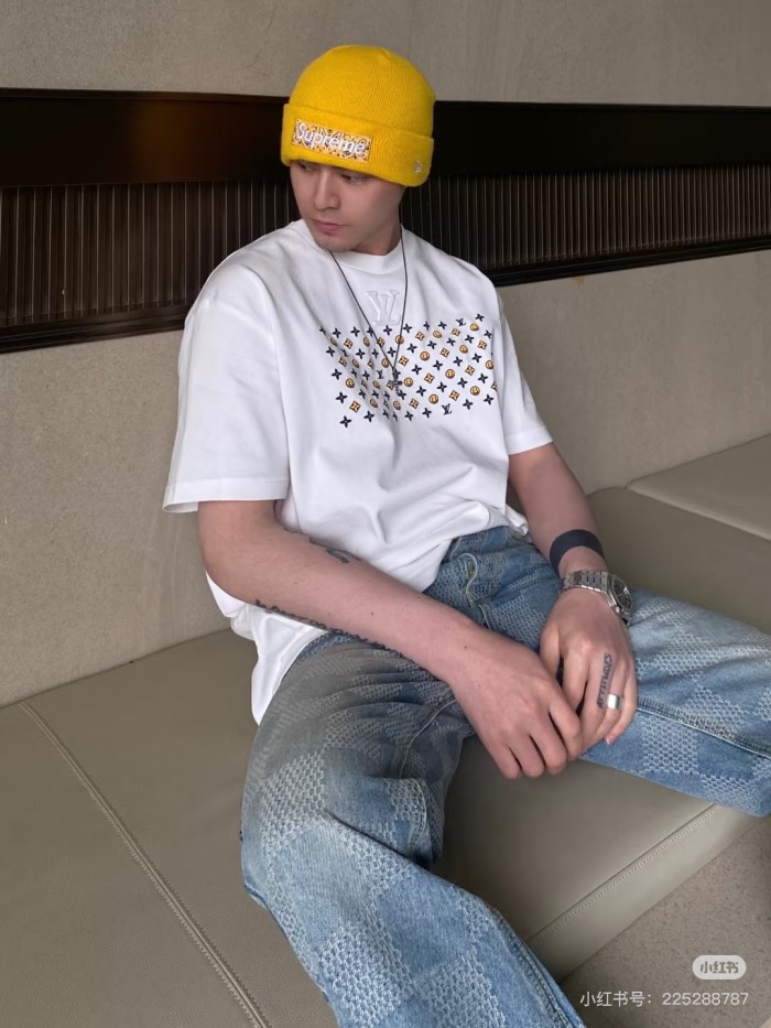 1:1 quality version 28327255 Smiley face printed embossed tee