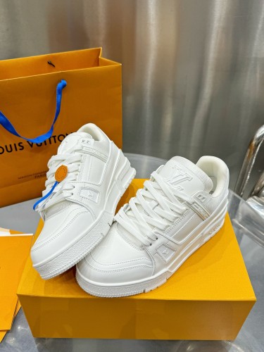 1:1 quality version 28342503 L Trainer White Flat Shoes