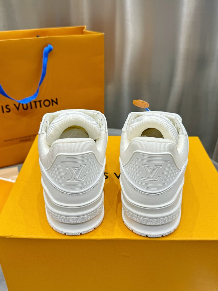 1:1 quality version 28342503 L Trainer White Flat Shoes