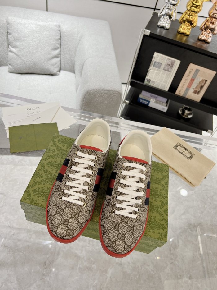1:1 quality version 28354143 cowhide flat shoes