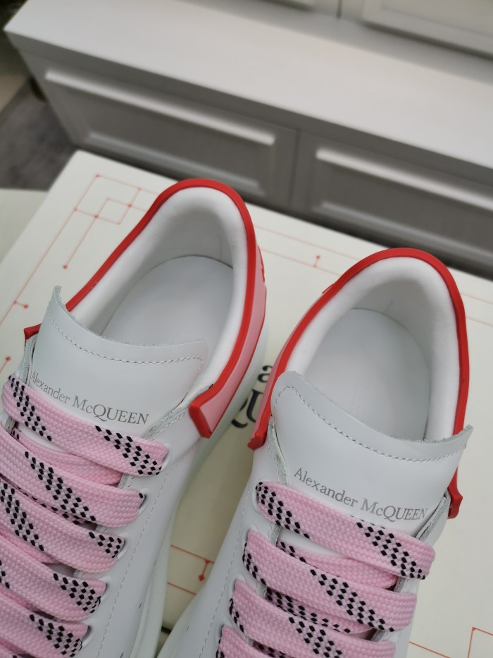 1:1 quality version 28354148 Classic Simple White Shoes