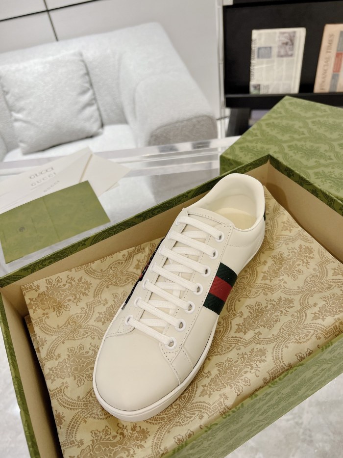 1:1 quality version 28382316 cowhide white shoes 3 colors