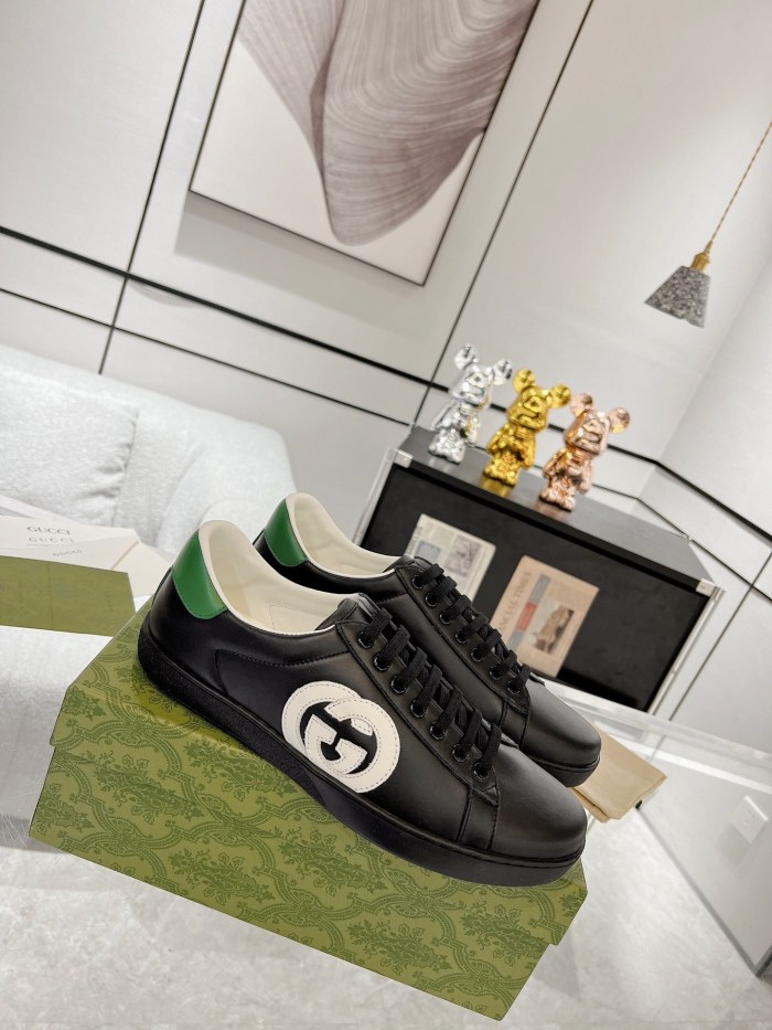 1:1 quality version 28412101 Leather logo patchwork shoes 3 colors