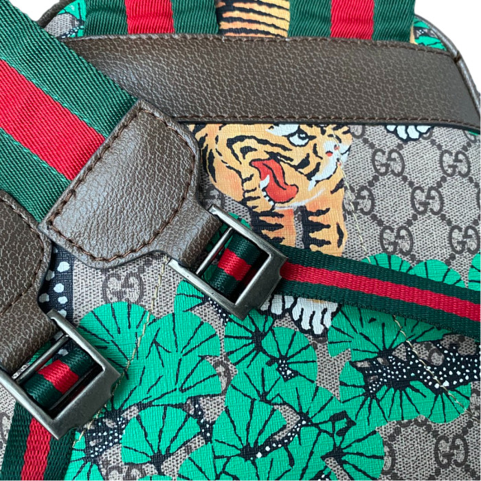 28412899 Classic Small Size Backpack 7 colors