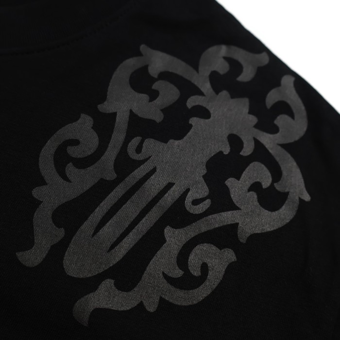 1:1 quality version 28429063 Shoulder Sword Print Tee 2 colors