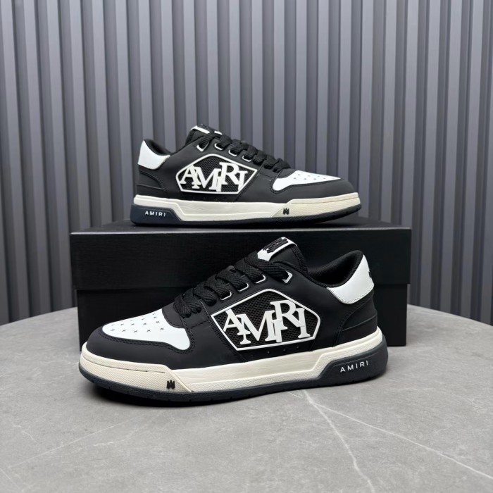 1:1 quality version Black and White Contrast Low-Top Sneakers 28499623