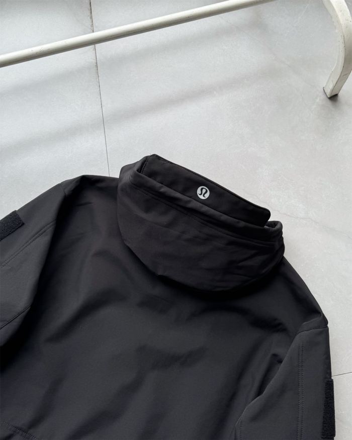 Outdoor Fleece-Lined Windproof Softshell Jacket 3 colors 28531410