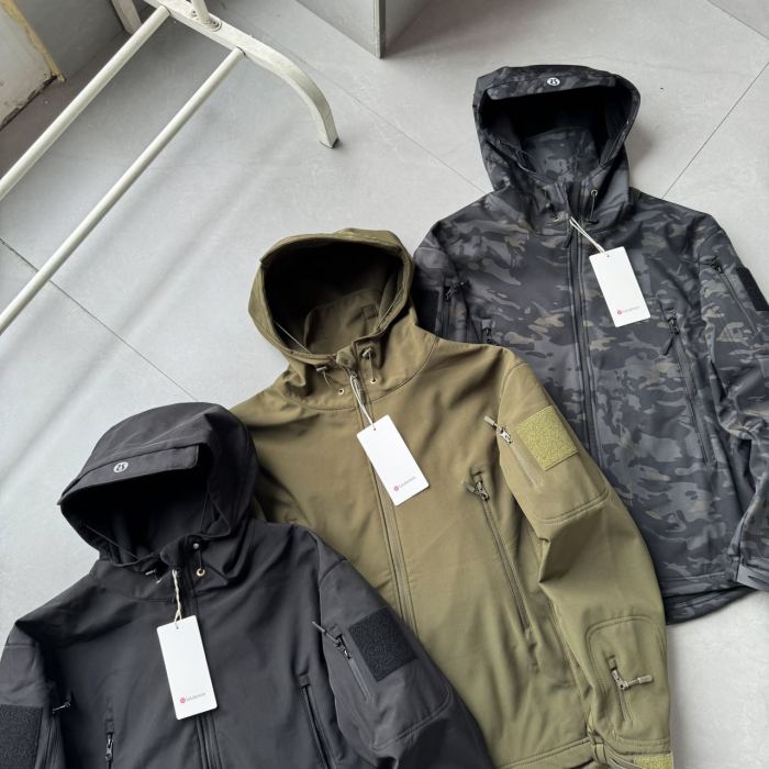 Outdoor Fleece-Lined Windproof Softshell Jacket 3 colors 28531410