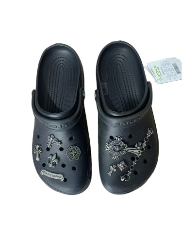 [buy more save more]Silver Embellished Hole Shoes 28600561