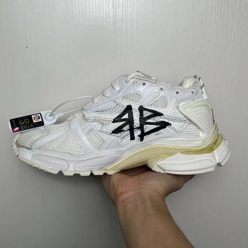 1:1 quality version B Runner Graffiti Mesh Series Low-Top Shoes 28630931