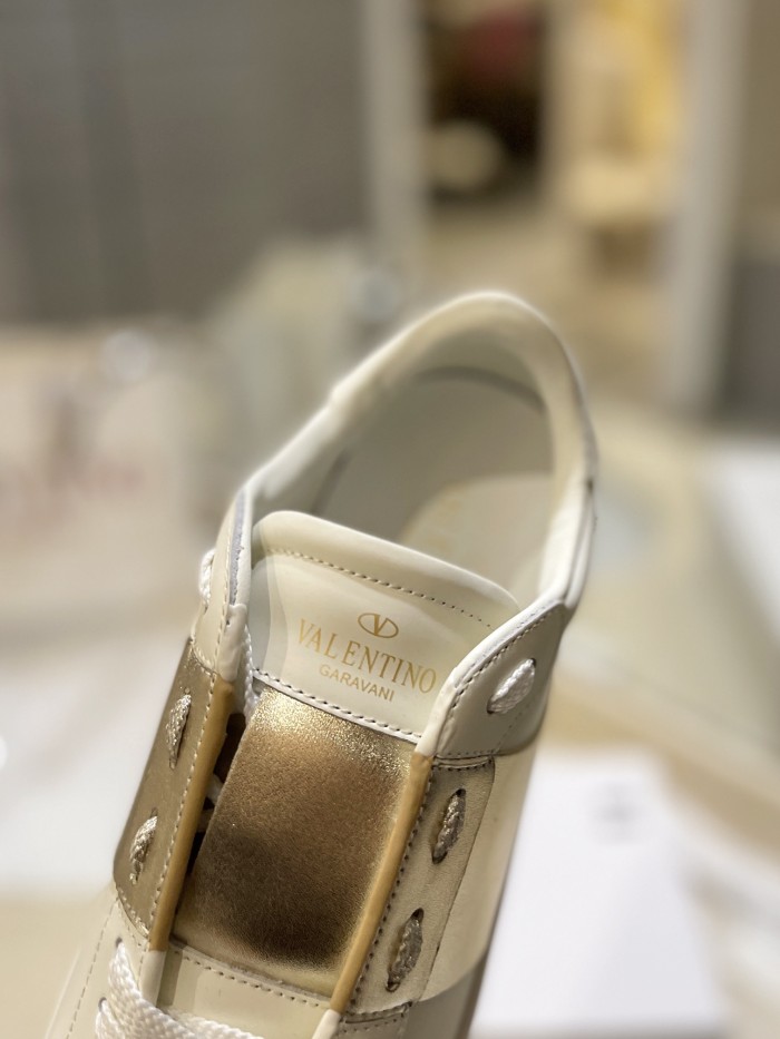 1:1 quality version Contrast-Color Calfskin Low-Top Shoes 5 colors 28656445