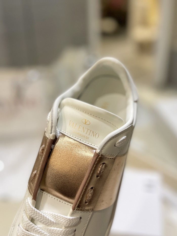 1:1 quality version Contrast-Color Calfskin Low-Top Shoes 5 colors 28656445