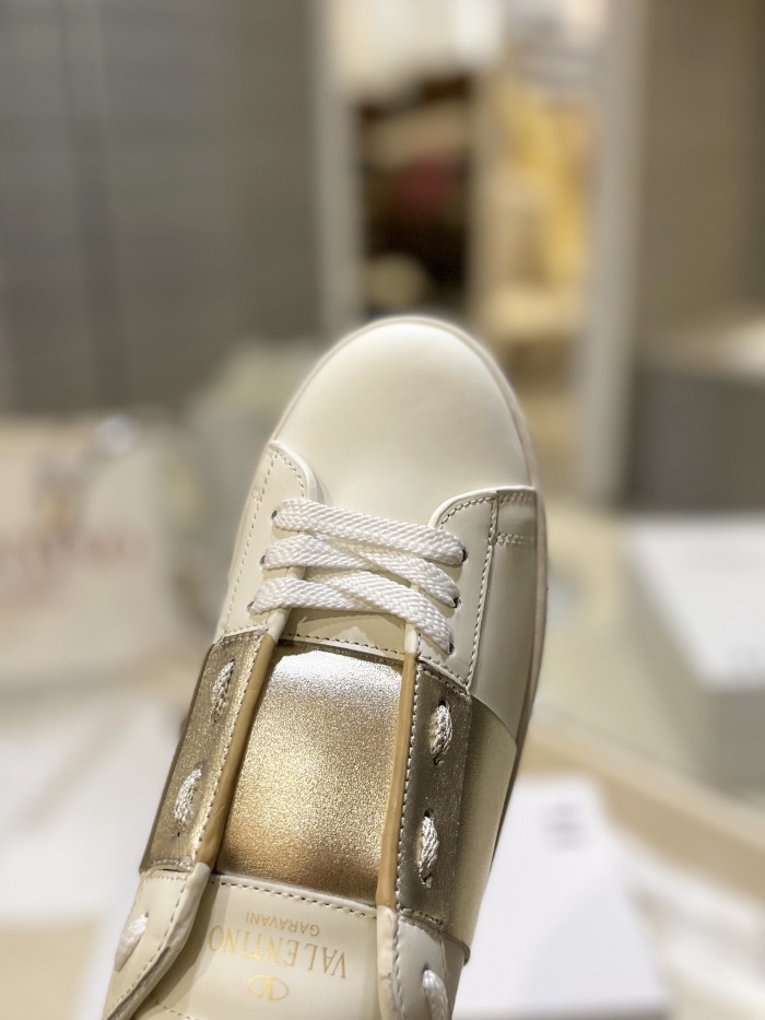 1:1 quality version Contrast-Color Calfskin Low-Top Shoes 5 colors 28656445