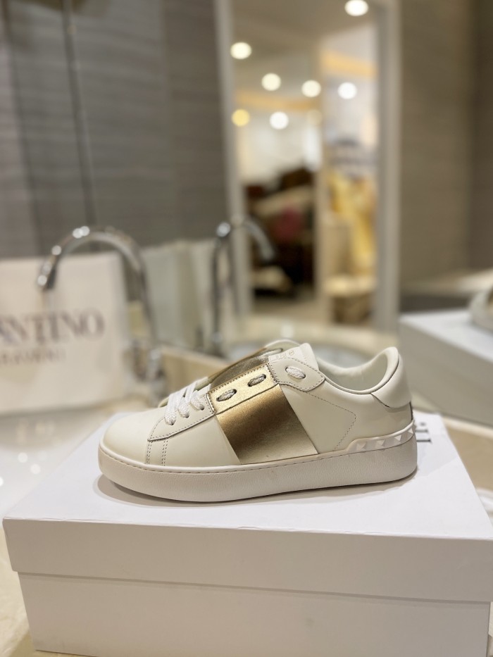 1:1 quality version Contrast-Color Calfskin Low-Top Shoes 5 colors 28656445