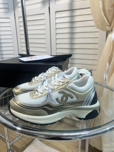 1:1 quality version Cowhide Fabric Surface Splicing Leisure Sports Shoes 2 colors 28661471