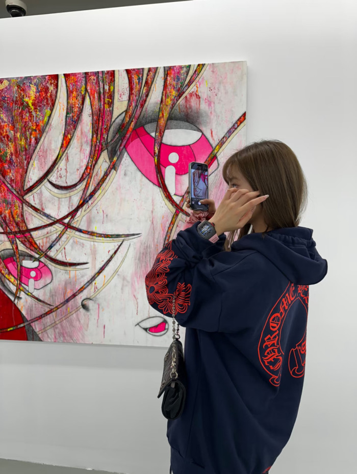 1:1 quality version Red Horseshoe Flower Arm Print Fleece Hoodie 28679121