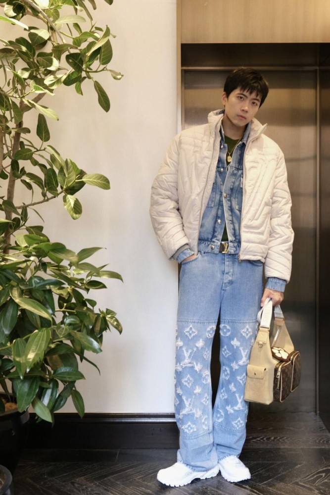 1:1 quality version White Logo Embroidered Blue Denim Jacket 28687458