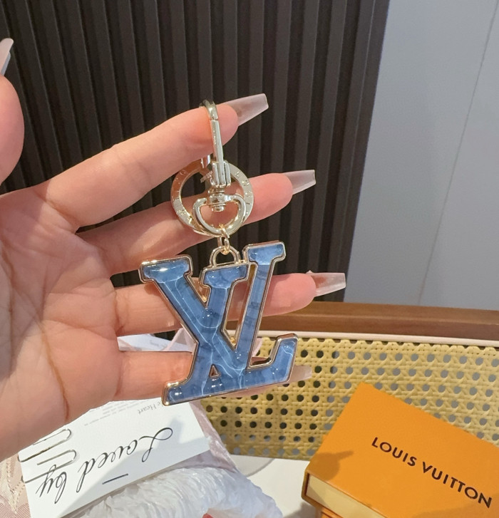 Resin Letter Pendant Keychain 28689548
