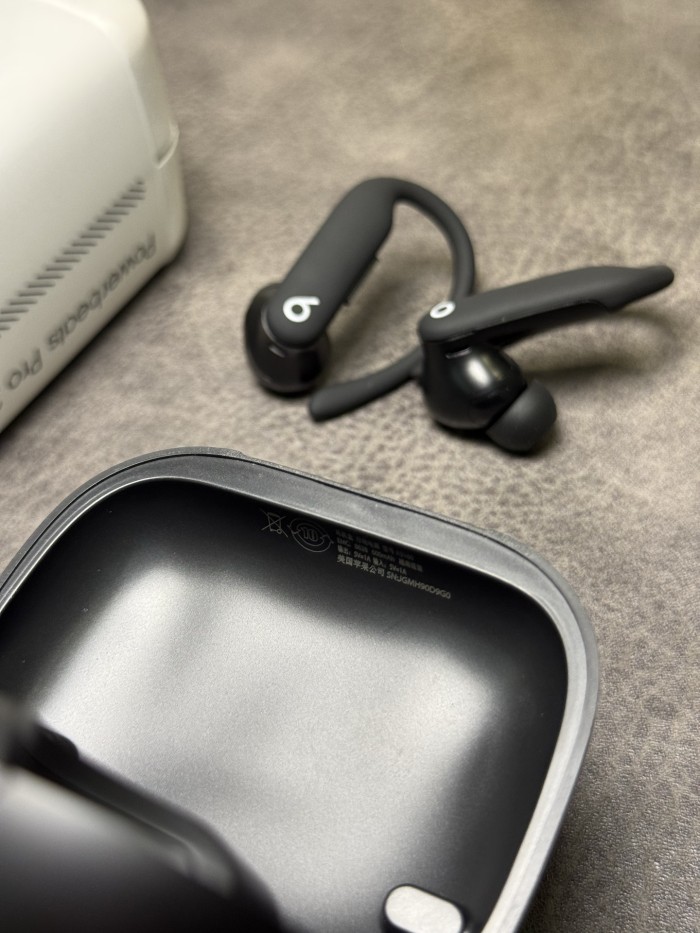 Be@ts Powerbe@ts Pro 2 Simple Pure Color Silicone Bluetooth Headphone 28689748