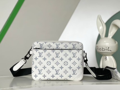 1:1 quality version TrioMessenger Letter Embossed Leather Crossbody Bag 28694046