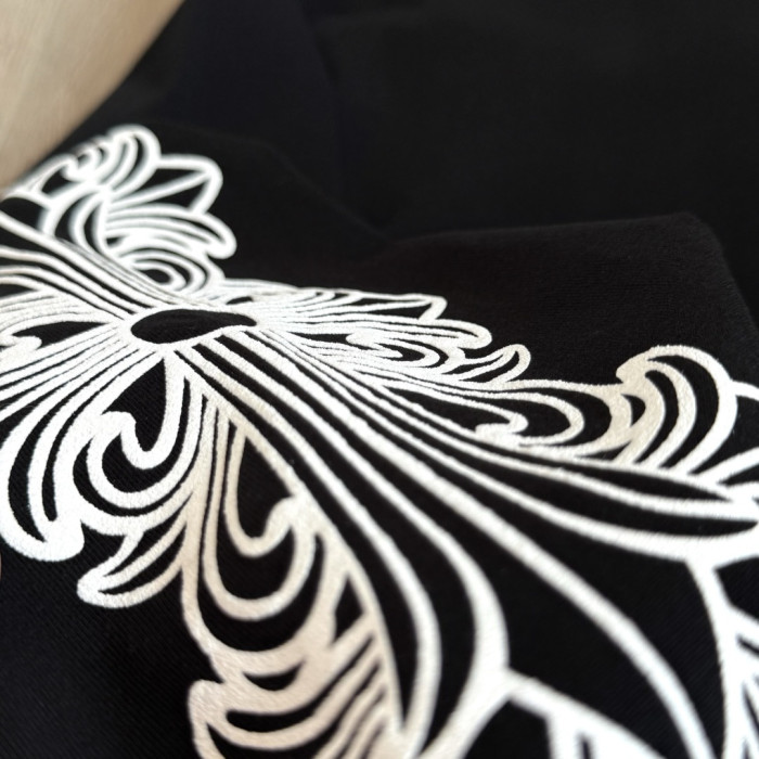 1:1 quality version Classic Floral Sleeve Horse Hoof Print Long Sleeve T-Shirt 2 colors 28711236