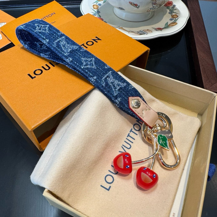 [50% Off]Denim Logo Cherry Keychain 28758665