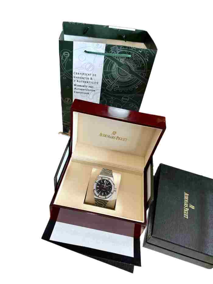 Royal Oak Collection  Watch【Dial diameter：40mm 】28763560